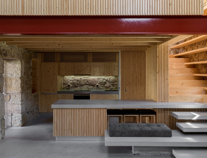 Rural House by HBG Architects. Photograph by Ricardo Oliveira Alves