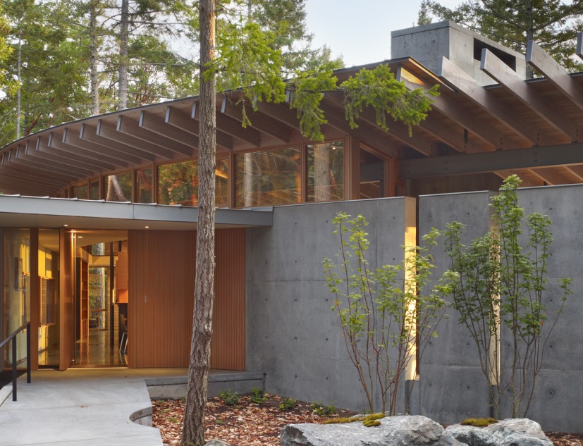 Suncrest por Heliotrope Architects. Fotografía por Ben Schneider