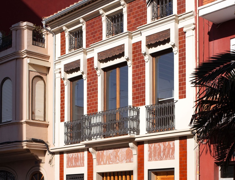 Casa de los gigantes by Iterare arquitectos. Photograph by David Zarzoso