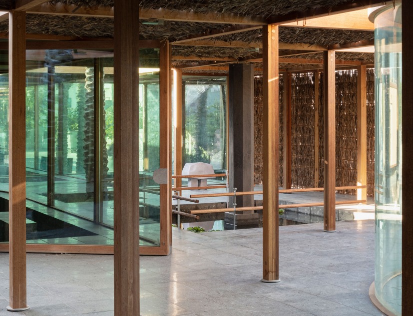 Al Naseej Textile Factory por Leopold Banchini Architects. Fotografía por Michiel De Cleene