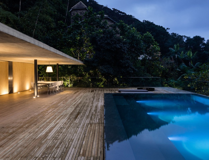 La Casa de la Jungla por Studio mk27. Guarujá, Brasil. Fotografía © Fernando Guerra