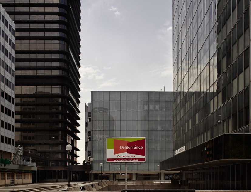 Imagen desde el interior de Azca. Ciudad de Azca. Fotografía © Jesús Arenas