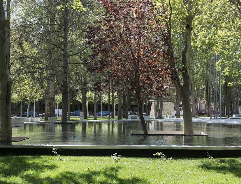 Rehabilitación del Parque de los Jardinillos por Óscar Miguel Ares Álvarez. Fotografía por Ana Amado