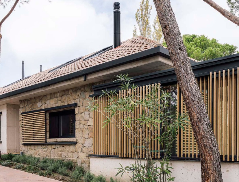 House OMA by SANZ Arquitectos. Photograph by Imagen Subliminal