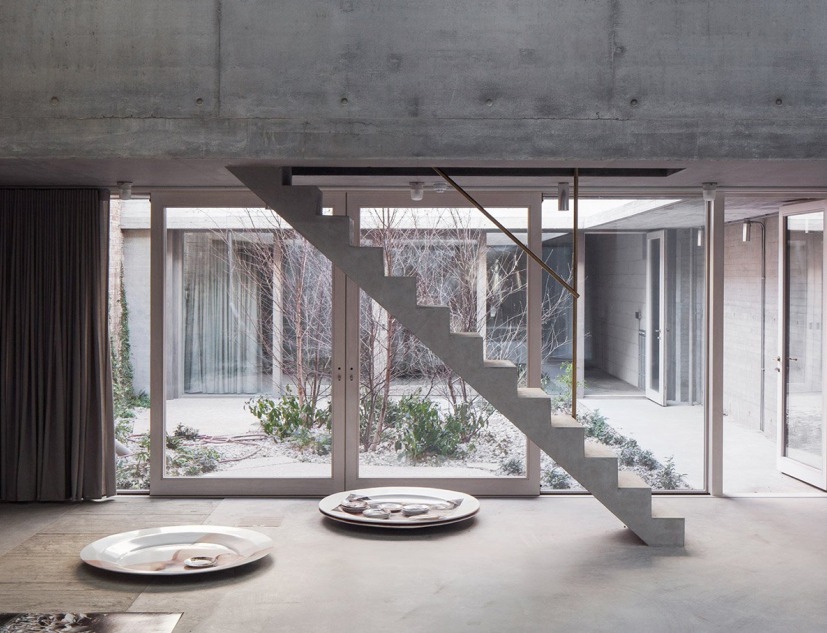 ​Photography Studio for Juergen Teller, by 6a Architects. Photograph © Johan Dehlin