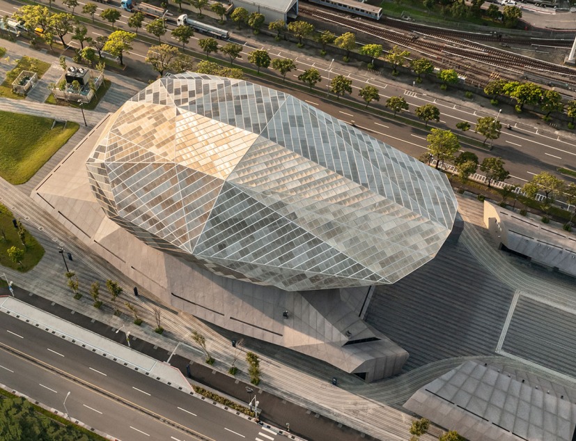 Taipei Music Center by RUR Architecture DPC. Photograph by Yana Zhezhela + Alek Vatagin