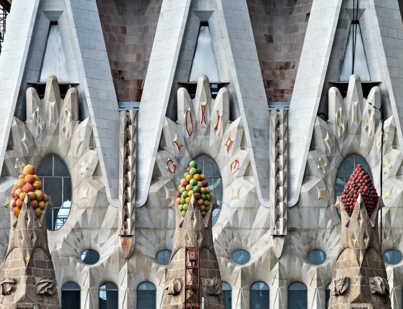 Basílica de "La Sagrada Familia," imagen cortesía vía Sagrada Familia