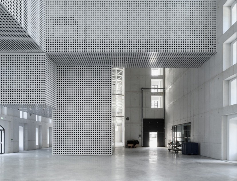 Cukrarna Space for Contemporary Art by Scapelab. Photograph by Miran Kambič