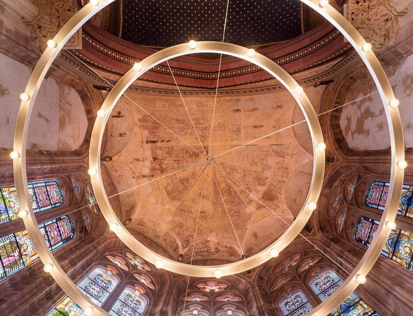 Church of the Major Seminary of the Pontifical University of Comillas, renovation by by Fernández-Abascal + Muruzabal, Alonso / Barrientos, and Pesquera Ulargui arquitectos. Photograph byJavier Callejas