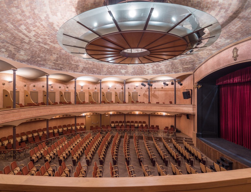 La Massa, el teatro de Vilassar de Rafael Guastavino. Rehabilitación por Ignasi de Sola Morales & Dilmé-Fabré. Fotografía © Simón García · arqfoto