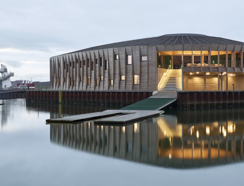 Esbjerg new maritime centre by WERK and Snøhetta. Photograph by Wichmann+Bendtsen
