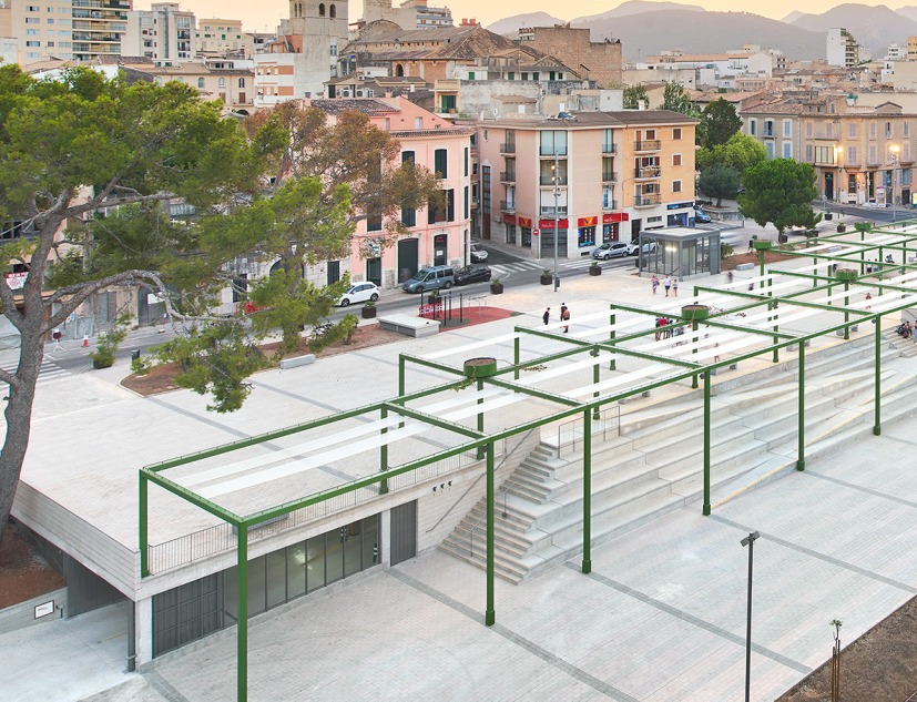 Fonamental. Plaza Mallorca renovation by Son Estudi. Photograph by José Hevia