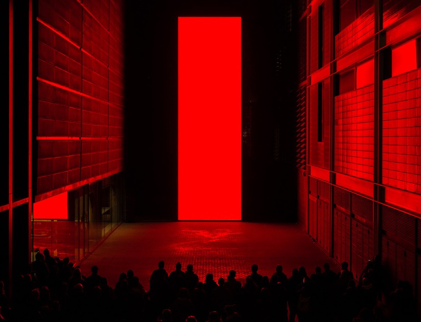 «Monolith» por SpY. Fotografía por Rubén P. Bescós.