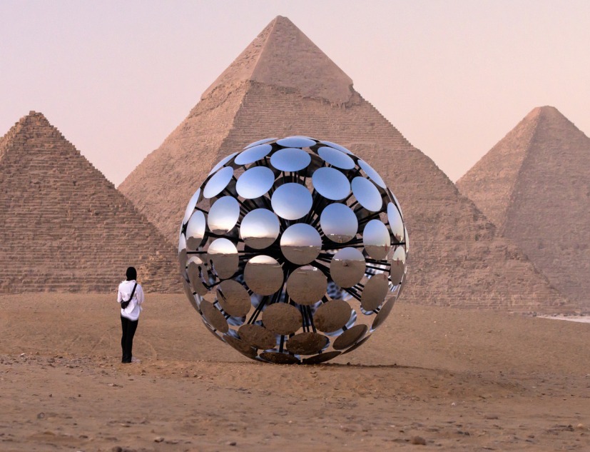 ORB by SpY. For Ever is Now II, Giza. Photograph by Rubén P. Bescós