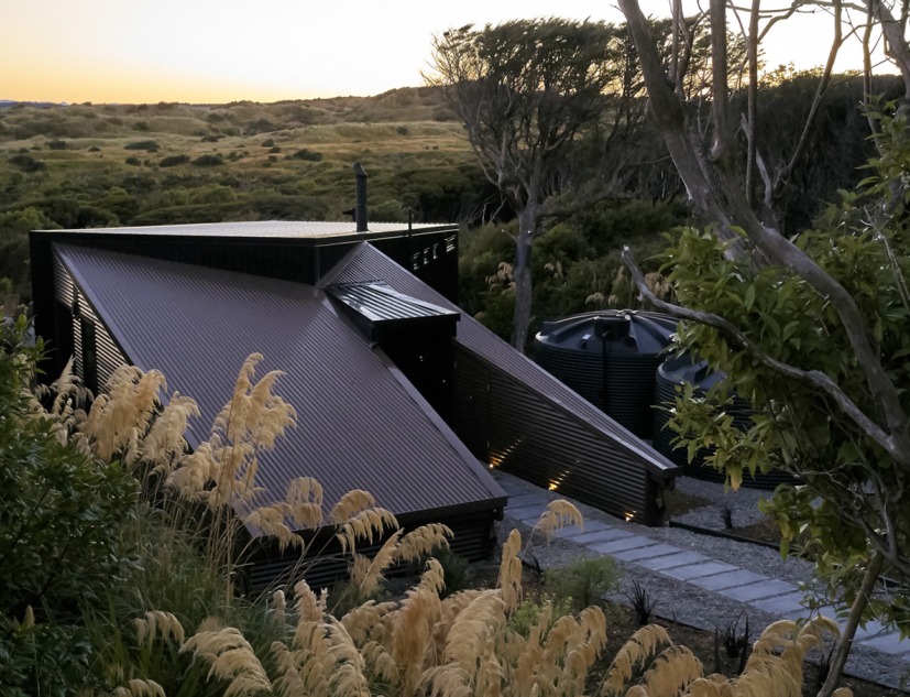 La Casa de la Costa por Stacey Farrell. Fotografía por Ben Ruffell