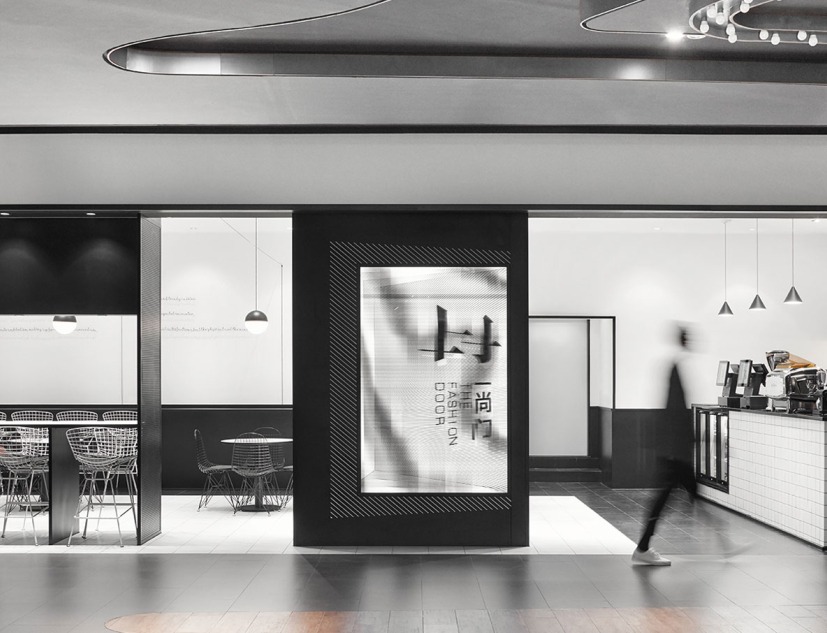 Entrance. TFD Restaurant by Leaping Creative. Photograph by Zaohui Huang