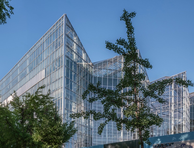 Granja vertical Beijing por van Bergen Kolpa Architects. Fotografía por Weiqi Jin