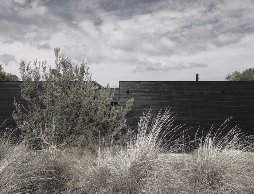 Residencia Ridge Road por StudioFour. Fotografía por Shannon McGrath