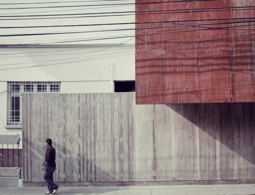 Curricular administrative building Lycée María Auxiliadora. Photography © Surco Arquitectura