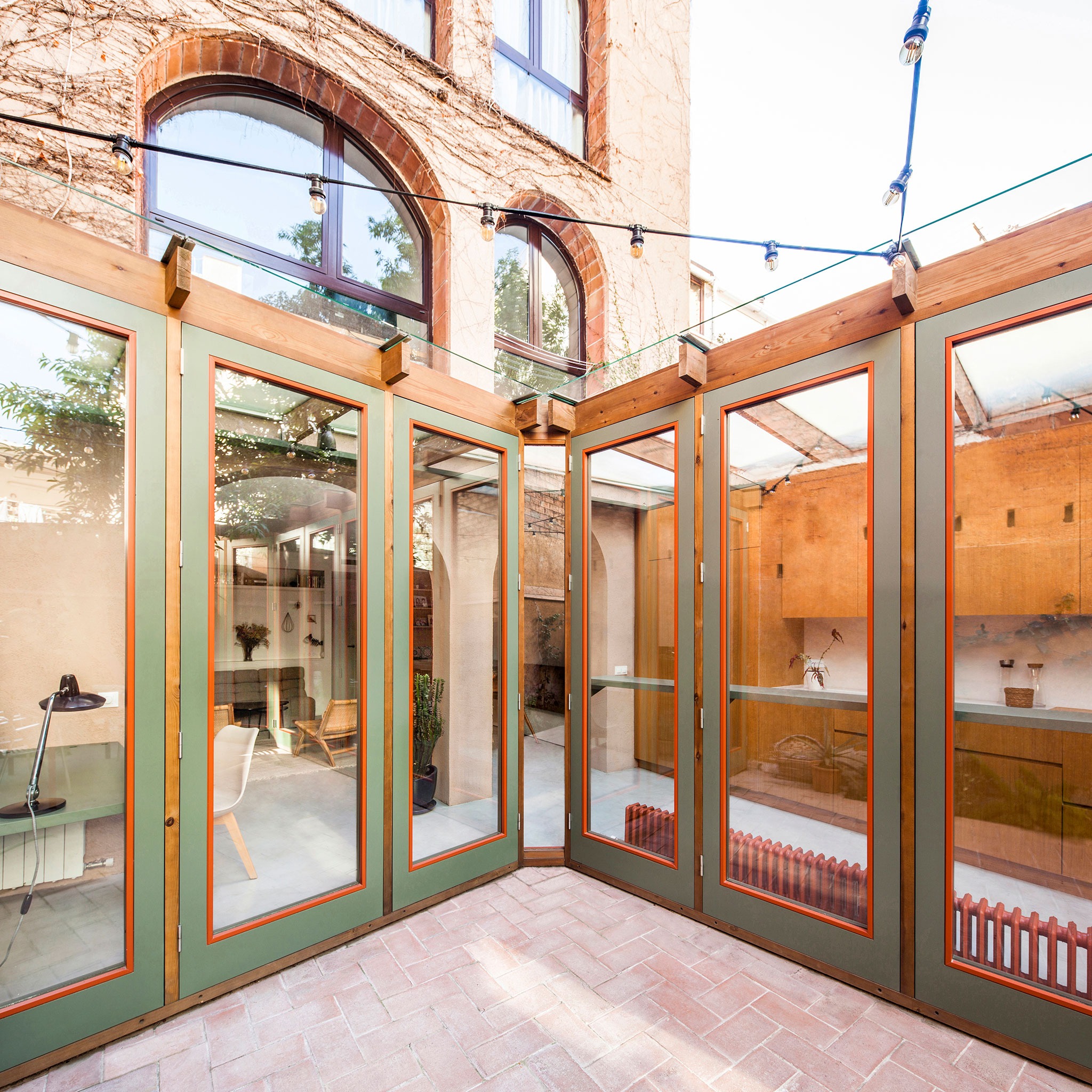 «GREEN HOUSE» por Anna & Eugeni Bach / Bach arquitectes. Fotografía por Eugeni Bach «GREEN HOUSE» por Anna & Eugeni Bach / Bach arquitectes. Fotografía por Eugeni Bach