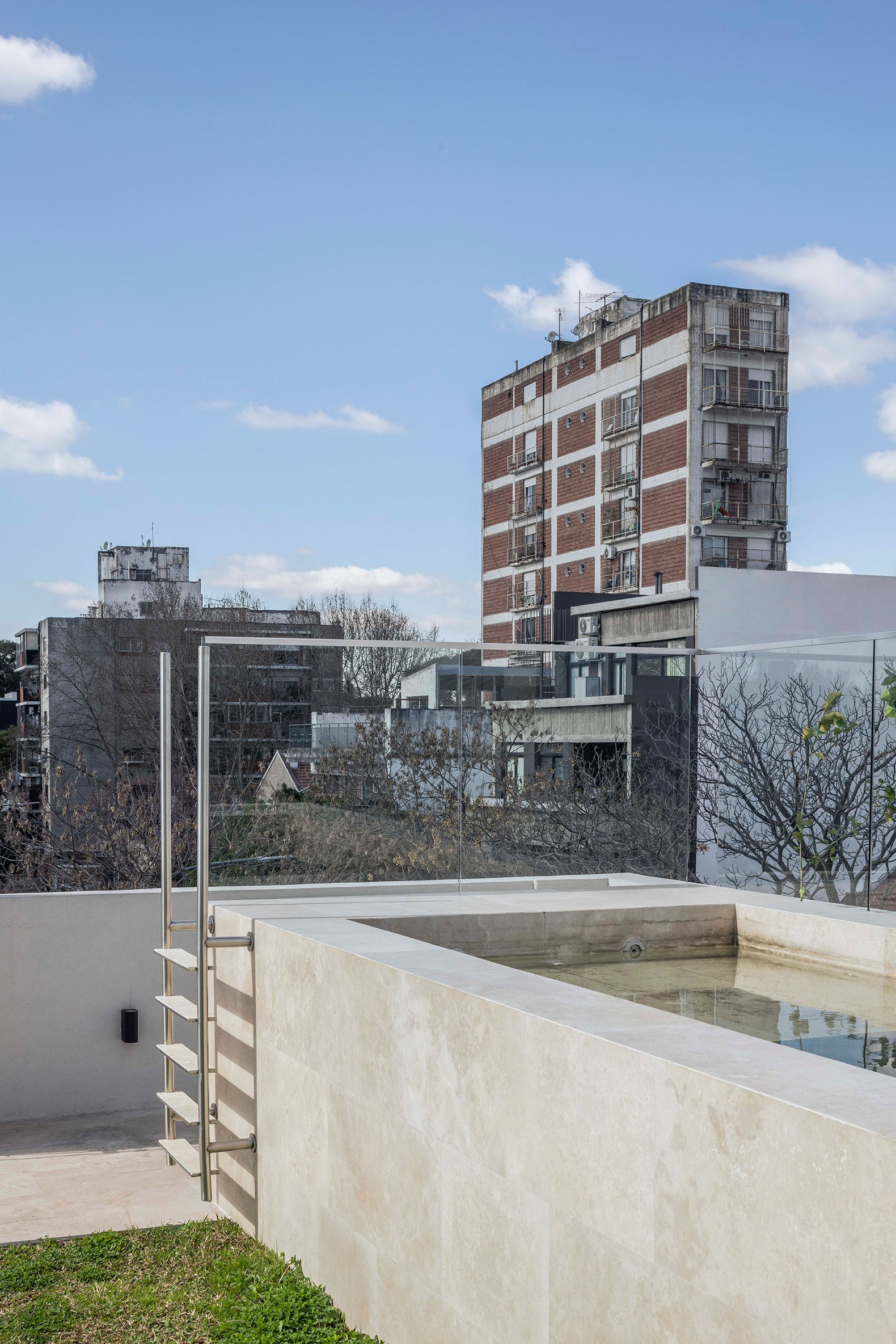 Casa Manuela Pedraza por OADD arquitectos. Fotografía por Luis Barandiarán. Casa Manuela Pedraza por OADD arquitectos. Fotografía por Luis Barandiarán.