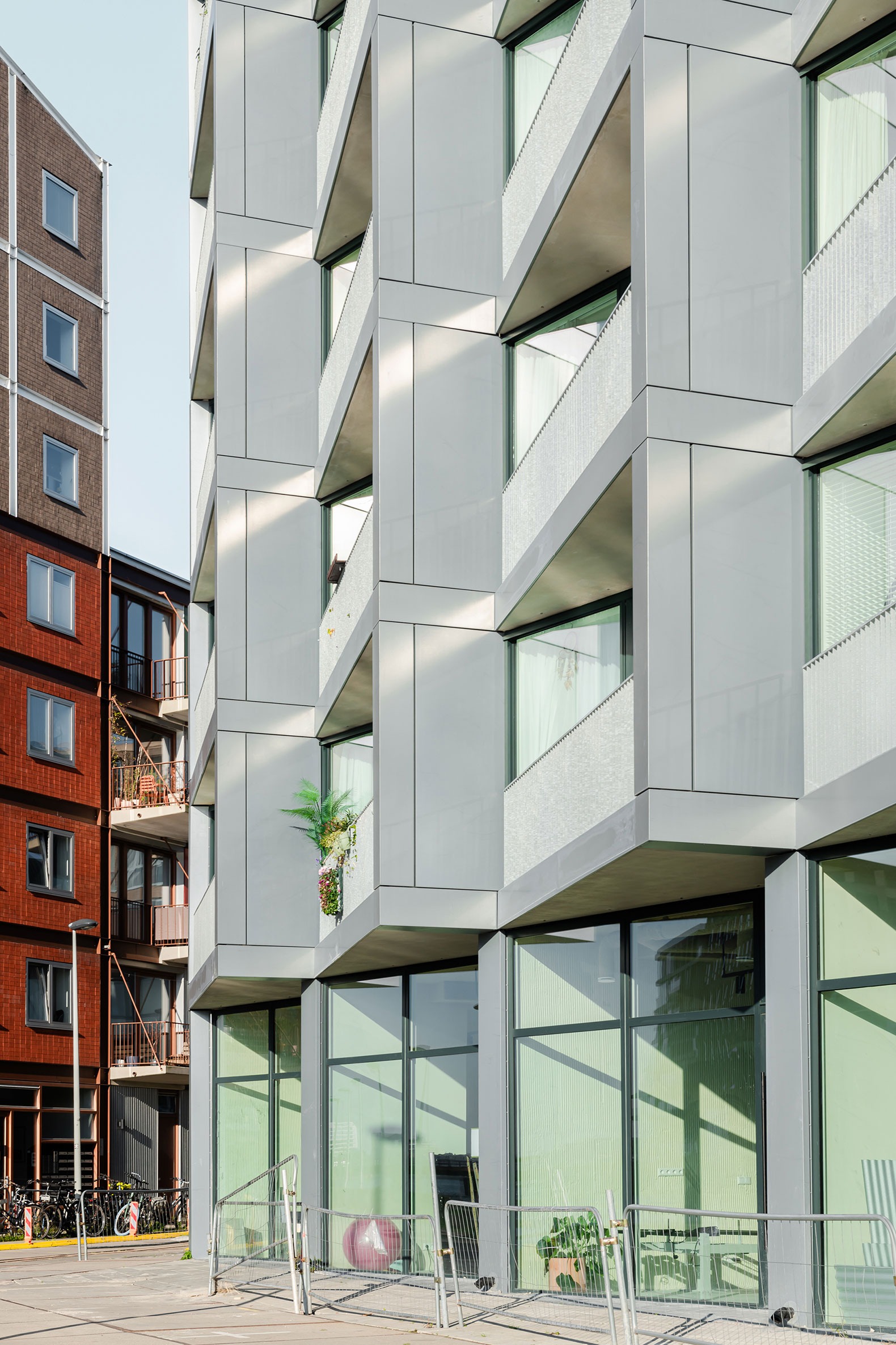 C14 by Studioninedots. Photography by Sebastian van Damme. C14 by Studioninedots. Photography by Sebastian van Damme.