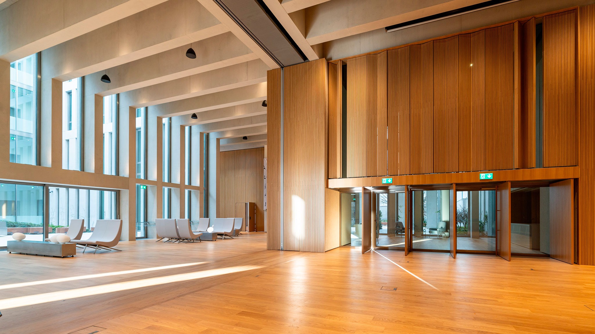 Embajada de Polonia por JEMS Architekci. Fotografía por Konrad Laskowski. Embajada de Polonia por JEMS Architekci. Fotografía por Konrad Laskowski.