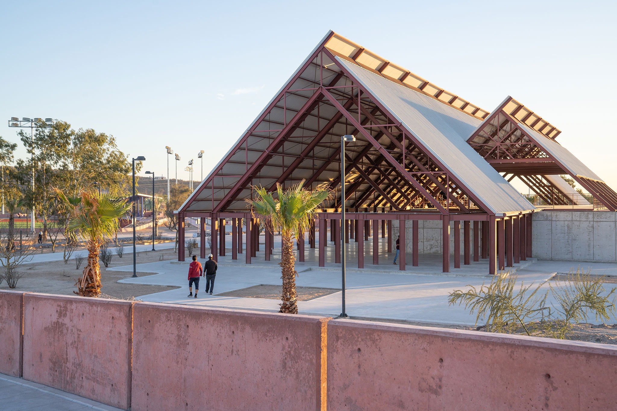 Sports Complex La Paz by CCA. Photograph by Jaime Navarro, courtesy of de Centro de Colaboración Arquitectónica (CCA) Sports Complex La Paz by CCA. Photograph by Jaime Navarro, courtesy of de Centro de Colaboración Arquitectónica (CCA)