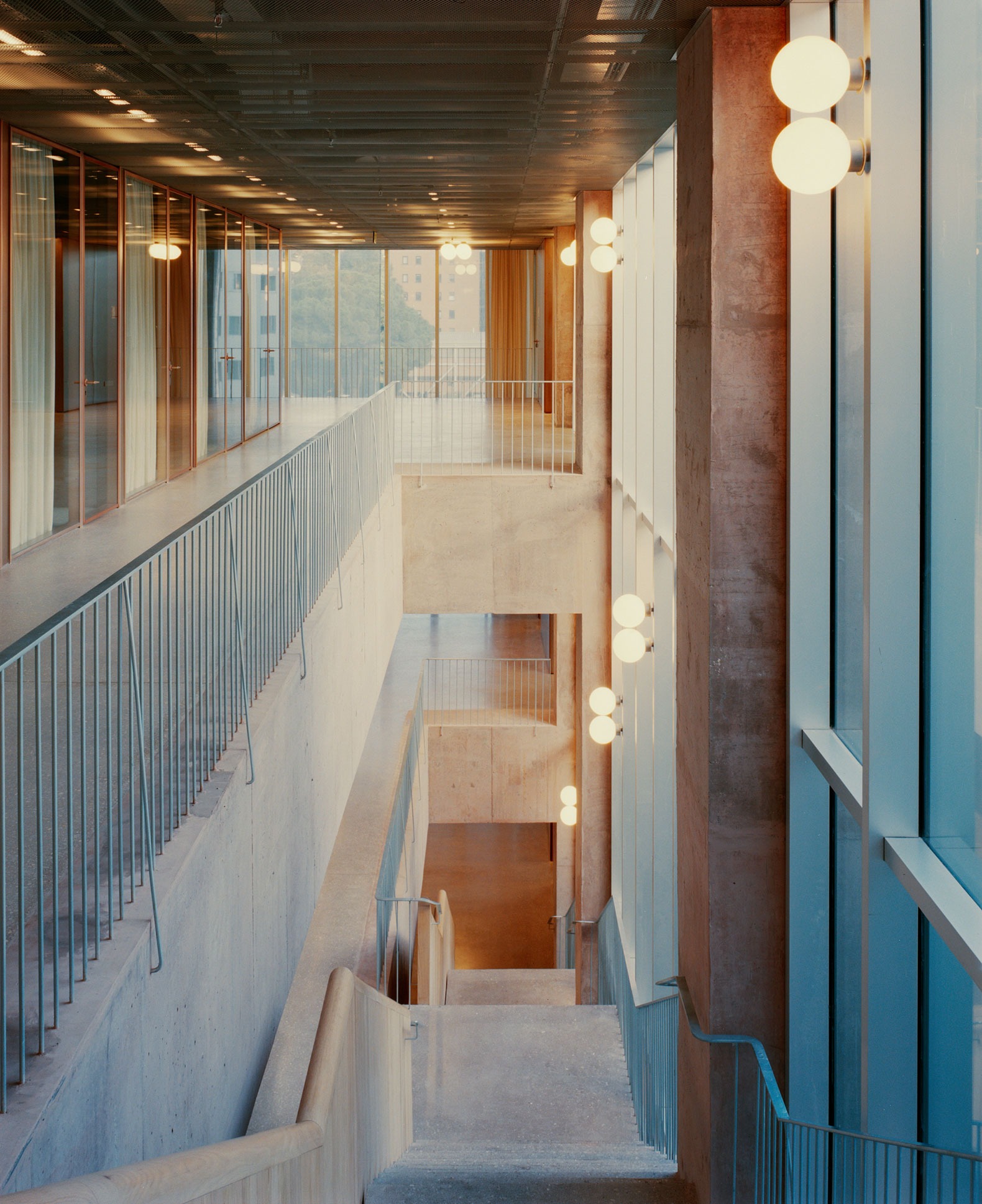 VHIR Centro de Investigación Campus Vall d’Hebron por BAAS + ESPINET/UBACH. Fotografía por Gregori Civera. VHIR Centro de Investigación Campus Vall d’Hebron por BAAS + ESPINET/UBACH. Fotografía por Gregori Civera.