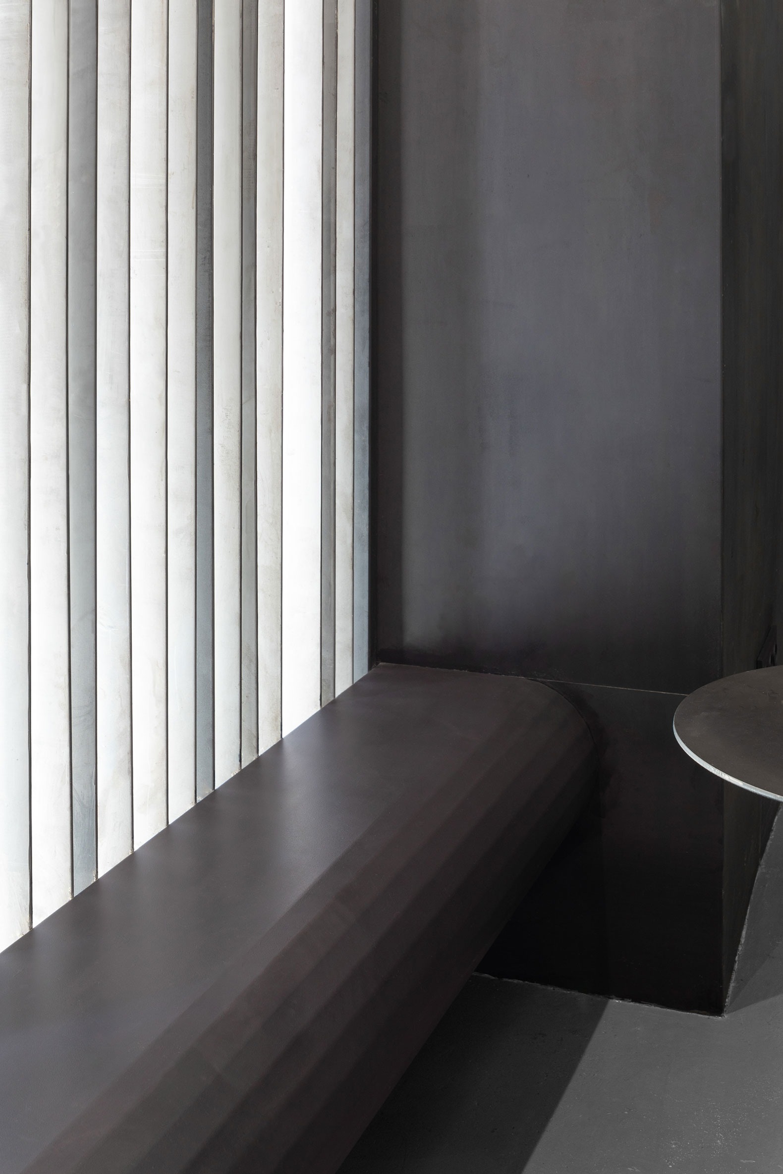 Oteiza One Coffee Shop por Bauart studio, Arkygra Arquitectos. Photography by Fernando Schapochnick. Oteiza One Coffee Shop por Bauart studio, Arkygra Arquitectos. Photography by Fernando Schapochnick.