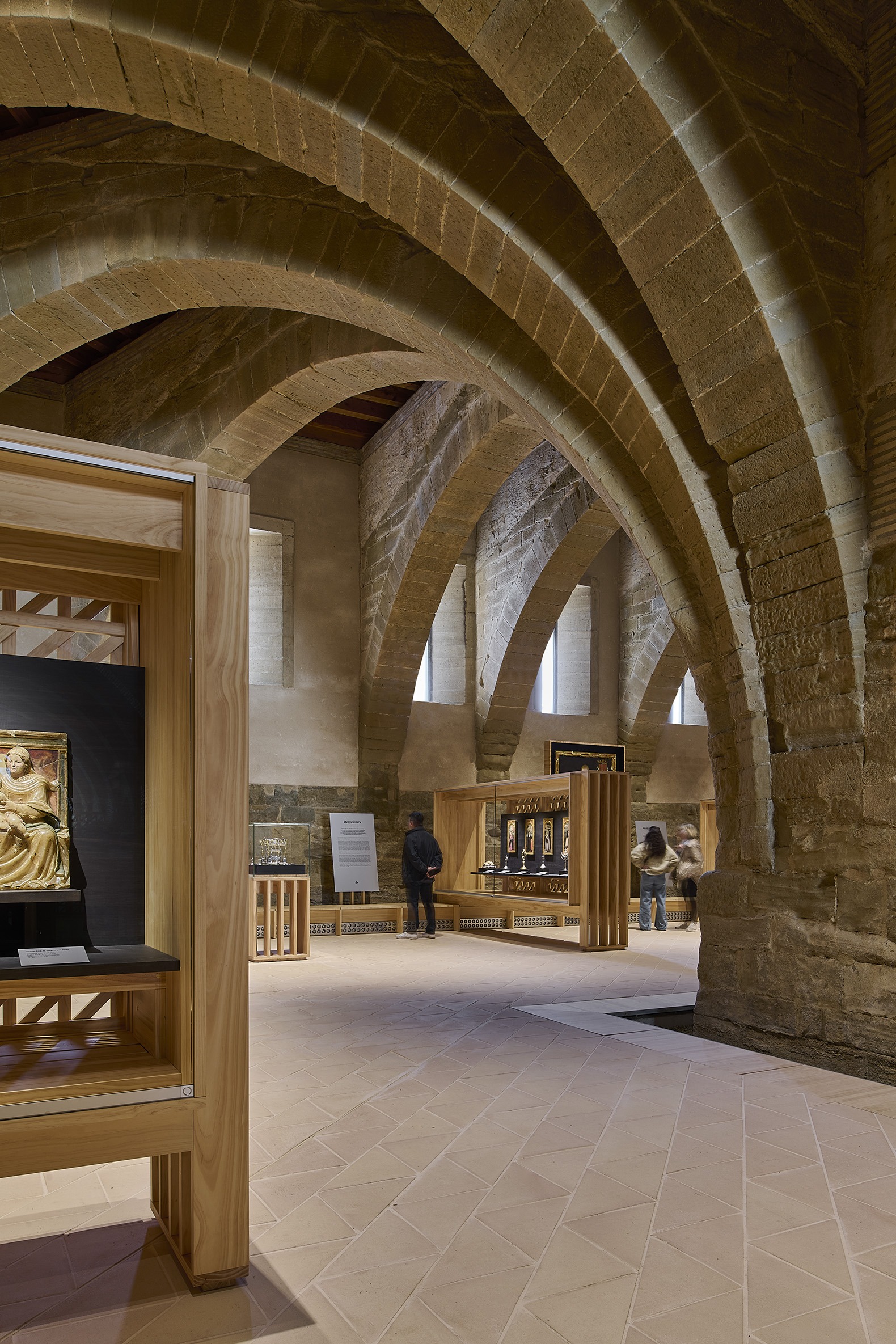 Intervention in the Royal Monastery of Santa Maria de Sijena by Pemán y Franco + Sebastián Arquitectos. Photograph by Iñaki Bergera. Intervention in the Royal Monastery of Santa Maria de Sijena by Pemán y Franco + Sebastián Arquitectos. Photograph by Iñaki Bergera.