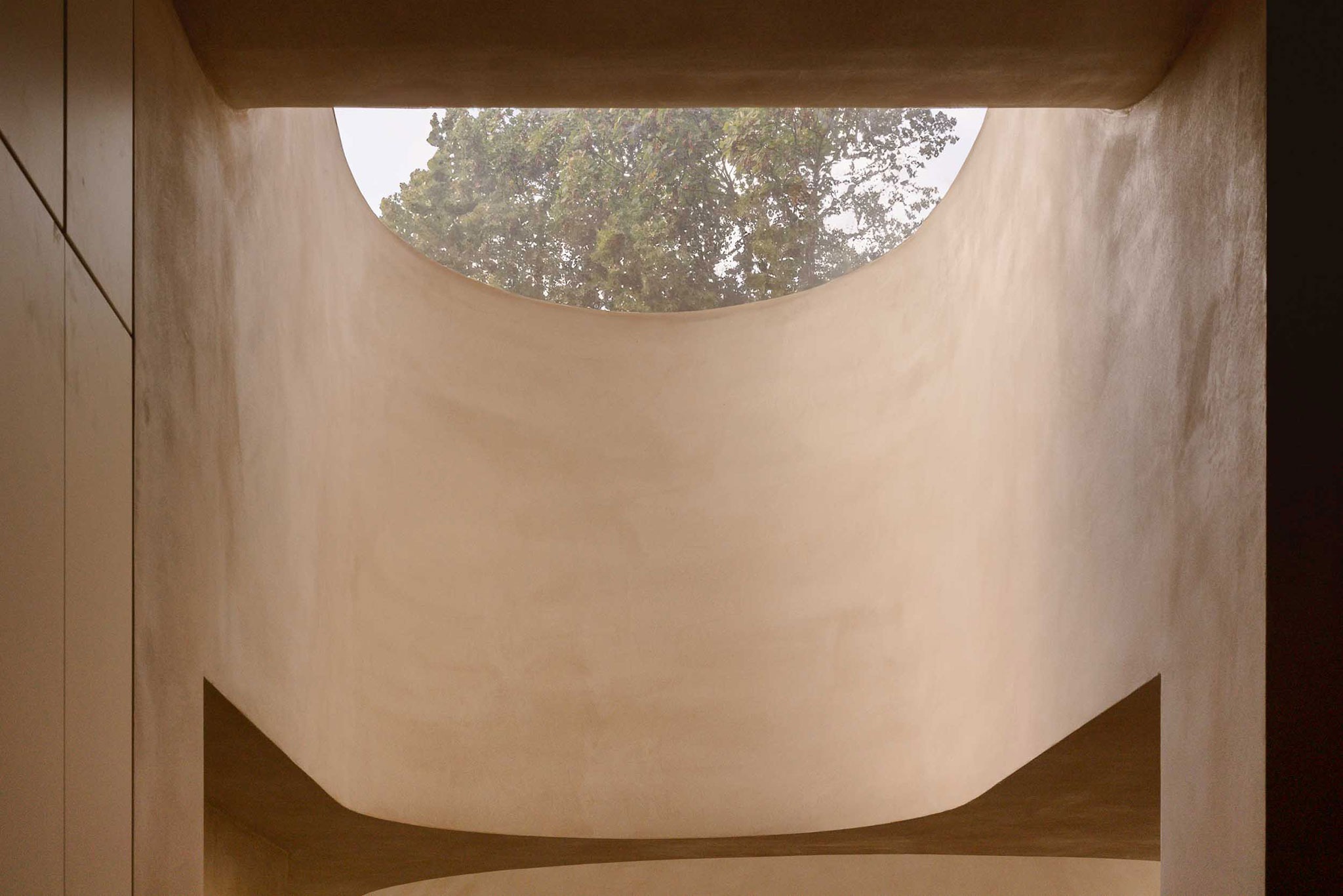 Dome House by Roberto Di Donato Architecture. Photography by Nacho Rivera. Dome House by Roberto Di Donato Architecture. Photography by Nacho Rivera.