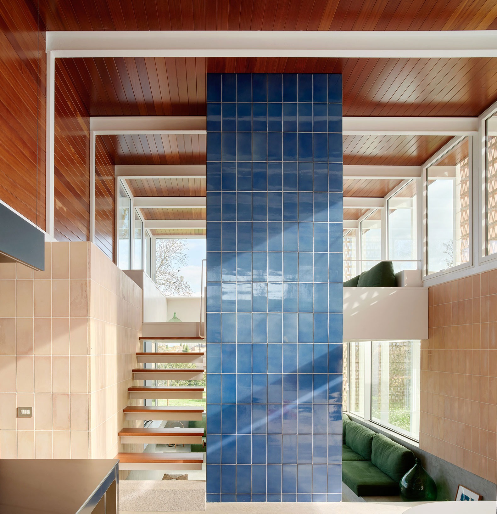 Casa Tres Patis by Twobo Arquitectura. Photograph by José Hevia Casa Tres Patis by Twobo Arquitectura. Photograph by José Hevia