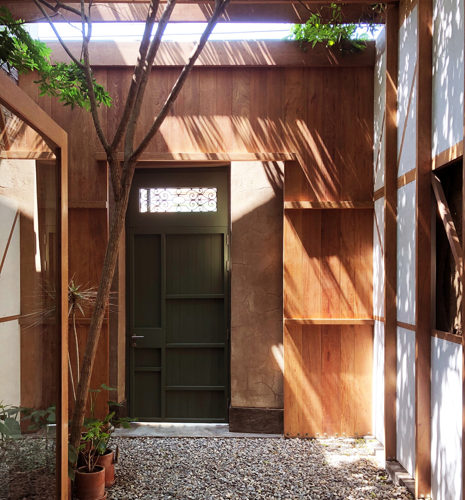 Inhabited Work in Huayruro by Insitu. Photography by Eleazar Cuadros