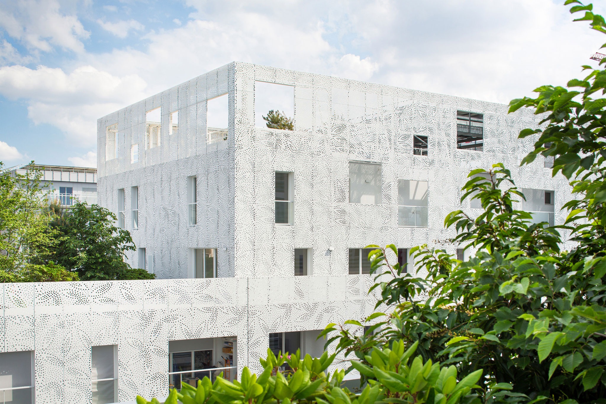 145 viviendas por Gausa Raveau Actarquitectura + Avenier Cornejo Architectes. Fotografía por Sergio Grazia.