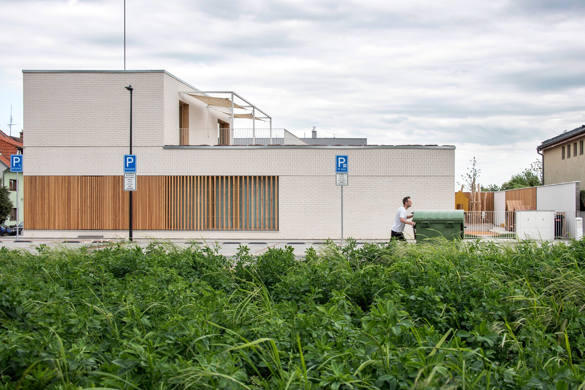 Hvězdička Kindergarten by ČTYŘSTĚN. Photograph by Pavel Barták.