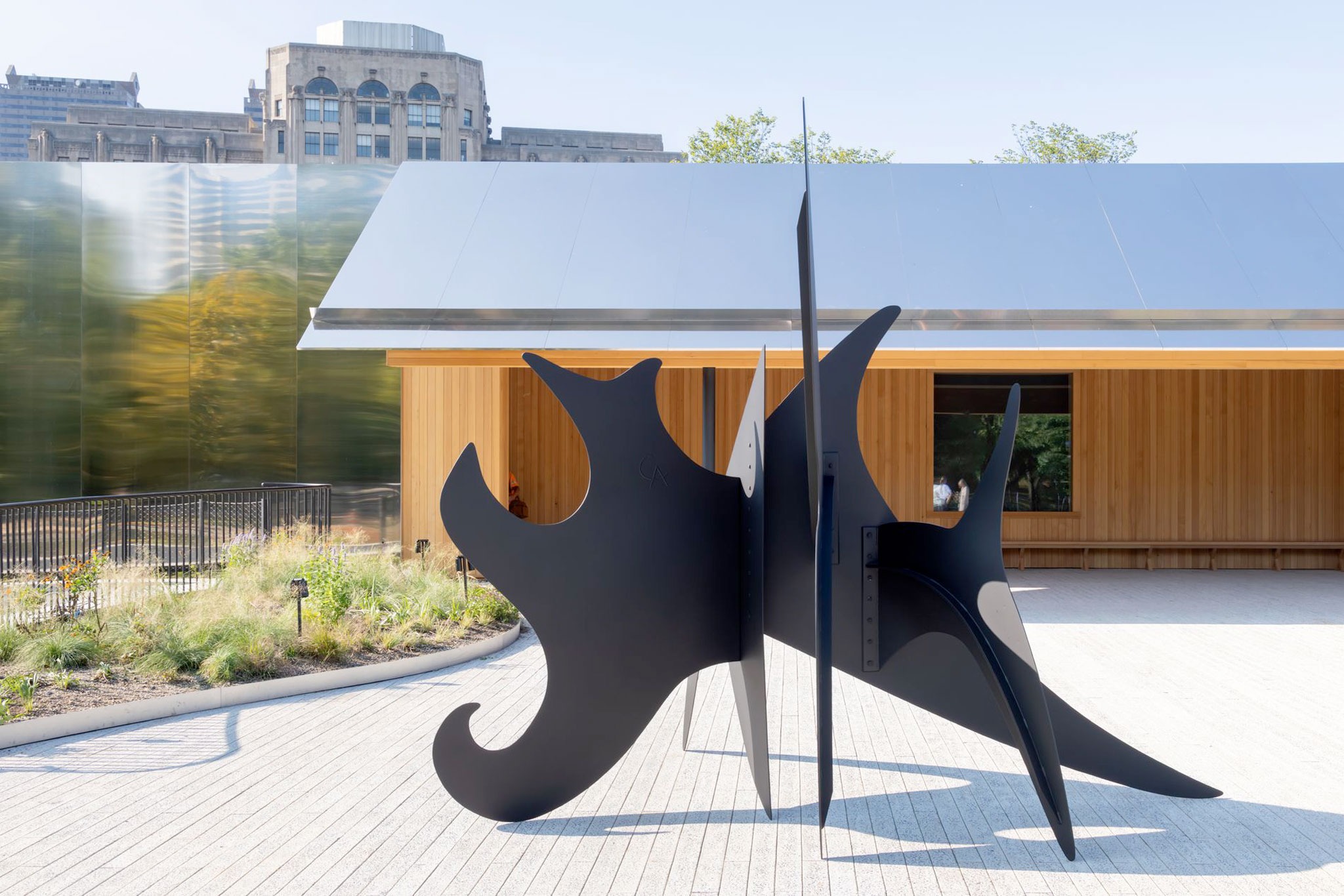 Calder Gardens by Herzog & de Meuron. Photograph by Iwan Baan.Jardines Calder por Herzog & de Meuron. Fotografía por Iwan Baan.