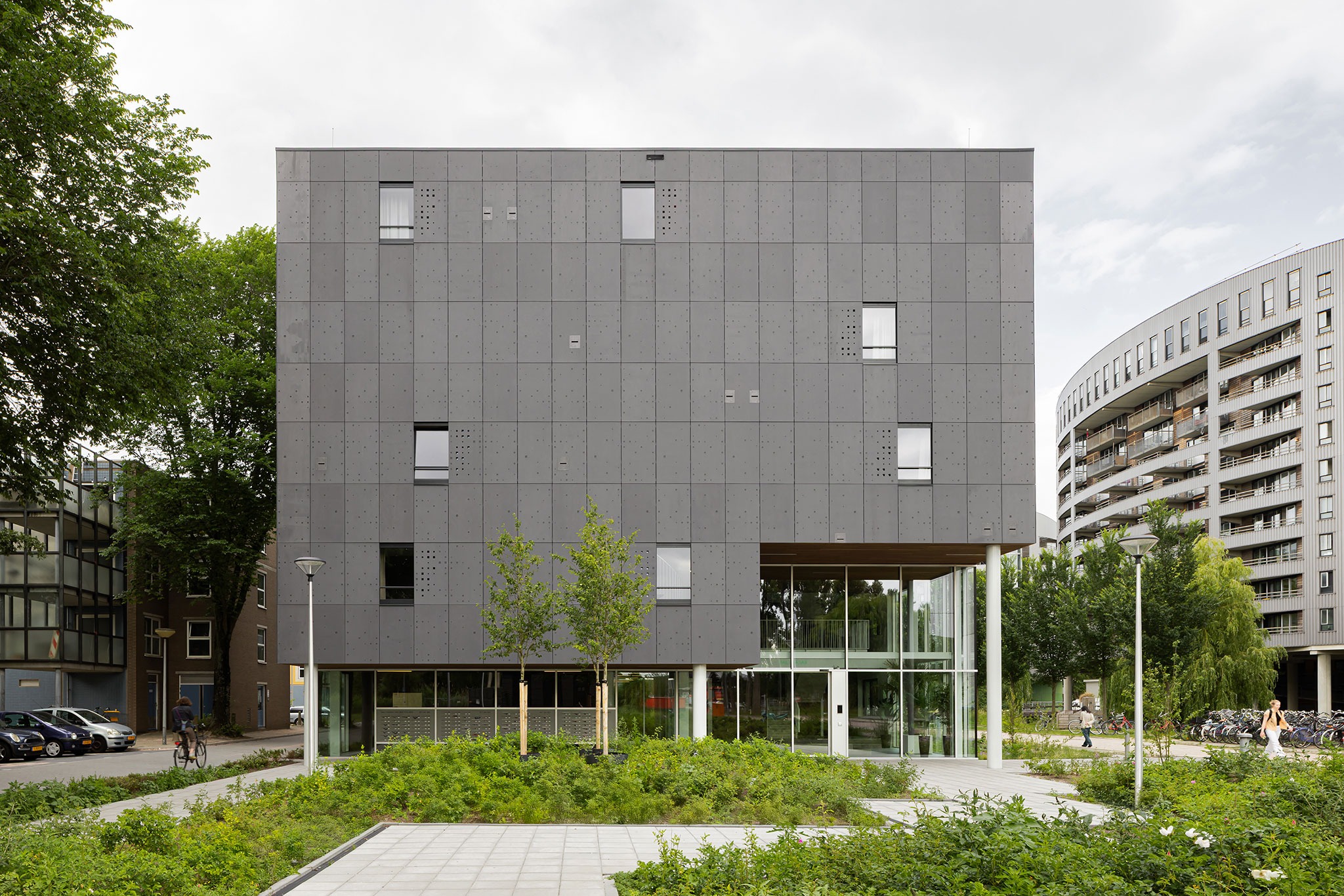 Suite 9 by Studioninedots. Photograph by Sebastian van Damme.