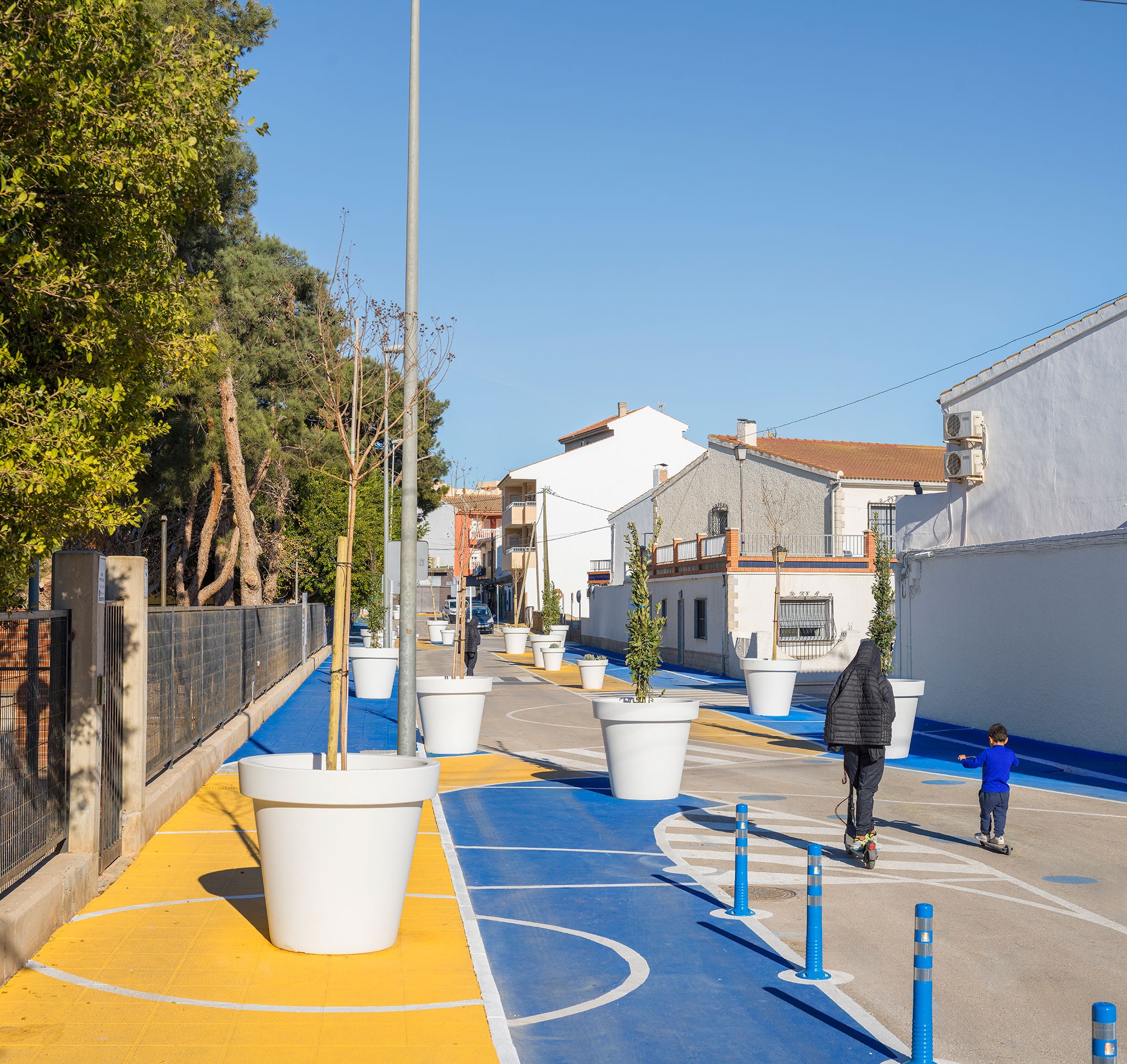 Trenza urbana por DMDT y Parra arquitectos. Fotografía por Imagen Subliminal. Trenza urbana por DMDT y Parra arquitectos. Fotografía por Imagen Subliminal.