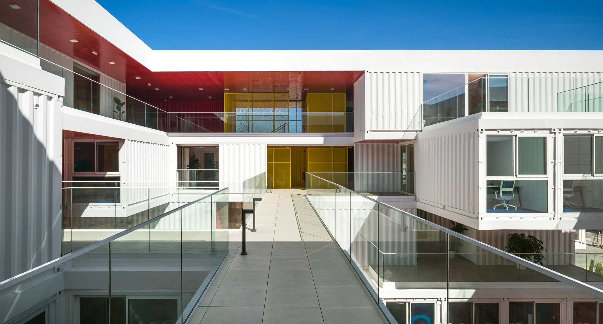 Zona base - Incubazul por Carquero Arquitectura. Fotografía por Jesús Granada. 