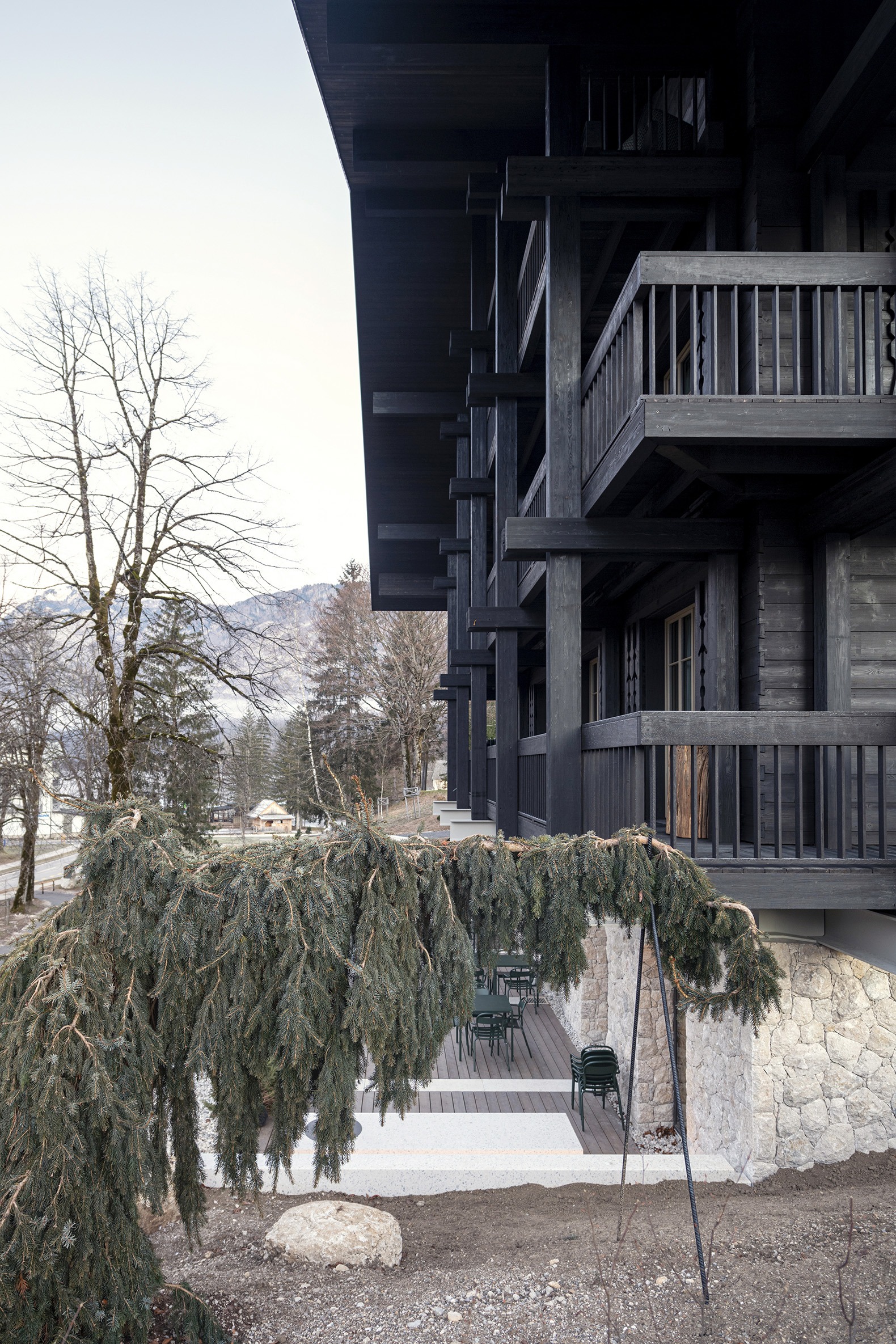 Vila Muhr by OFIS arhitekti. Photograph by Miran Kambič.