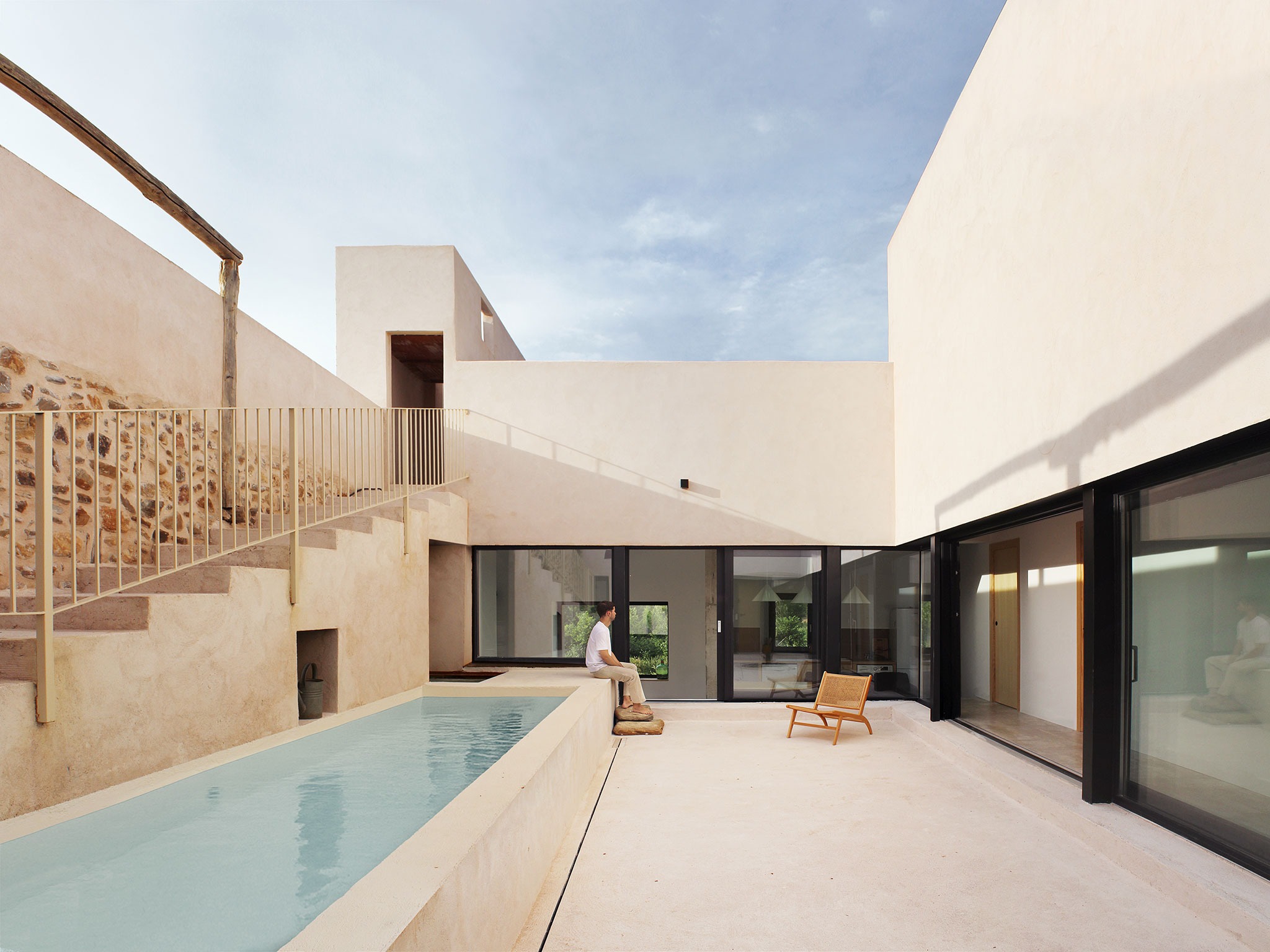 Emptied House by estudio veintidós. Photograph by estudio veintidós.