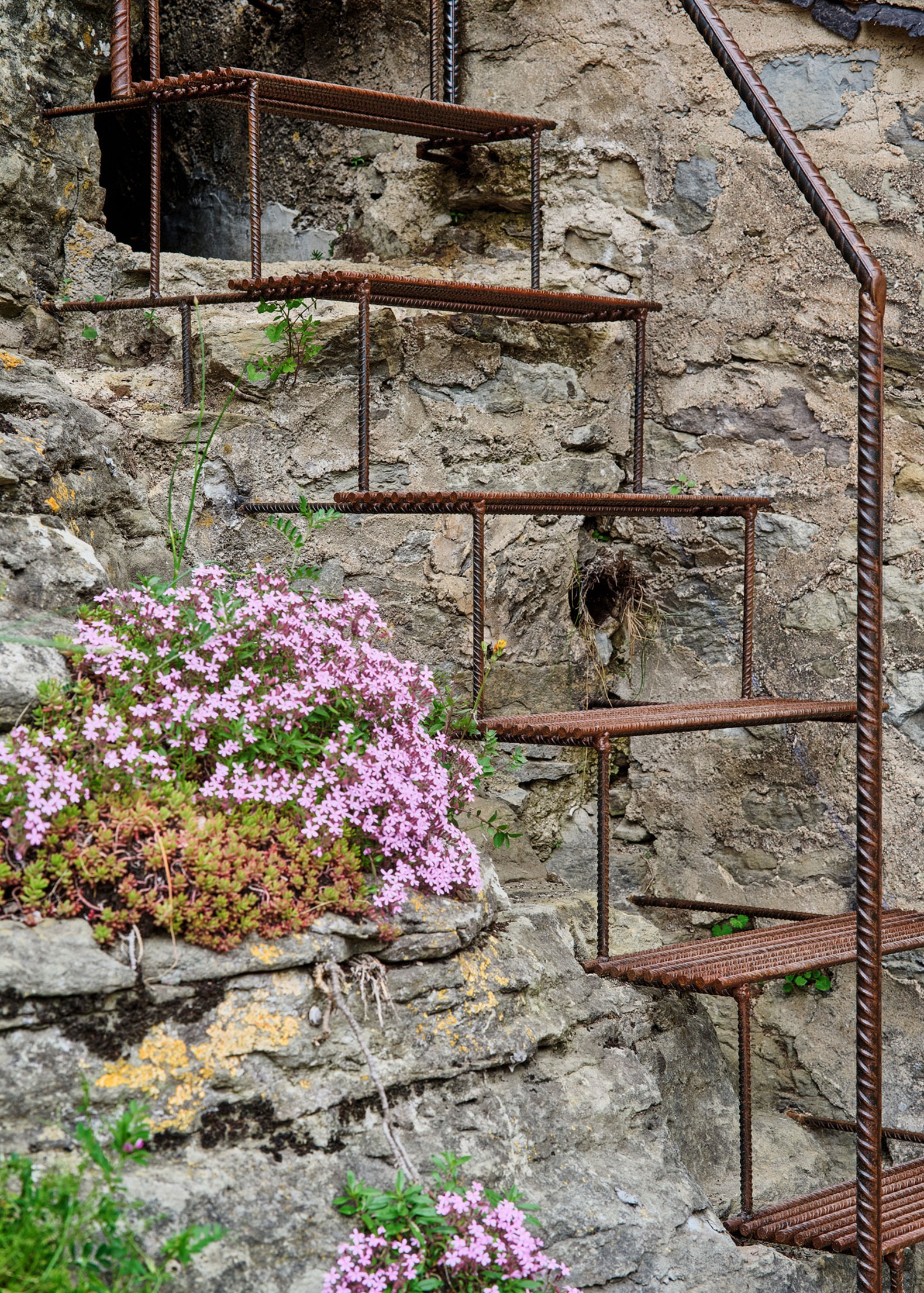 "Can Saltiri" by Carles Enrich Studio. Photograph by Adrià Goula.