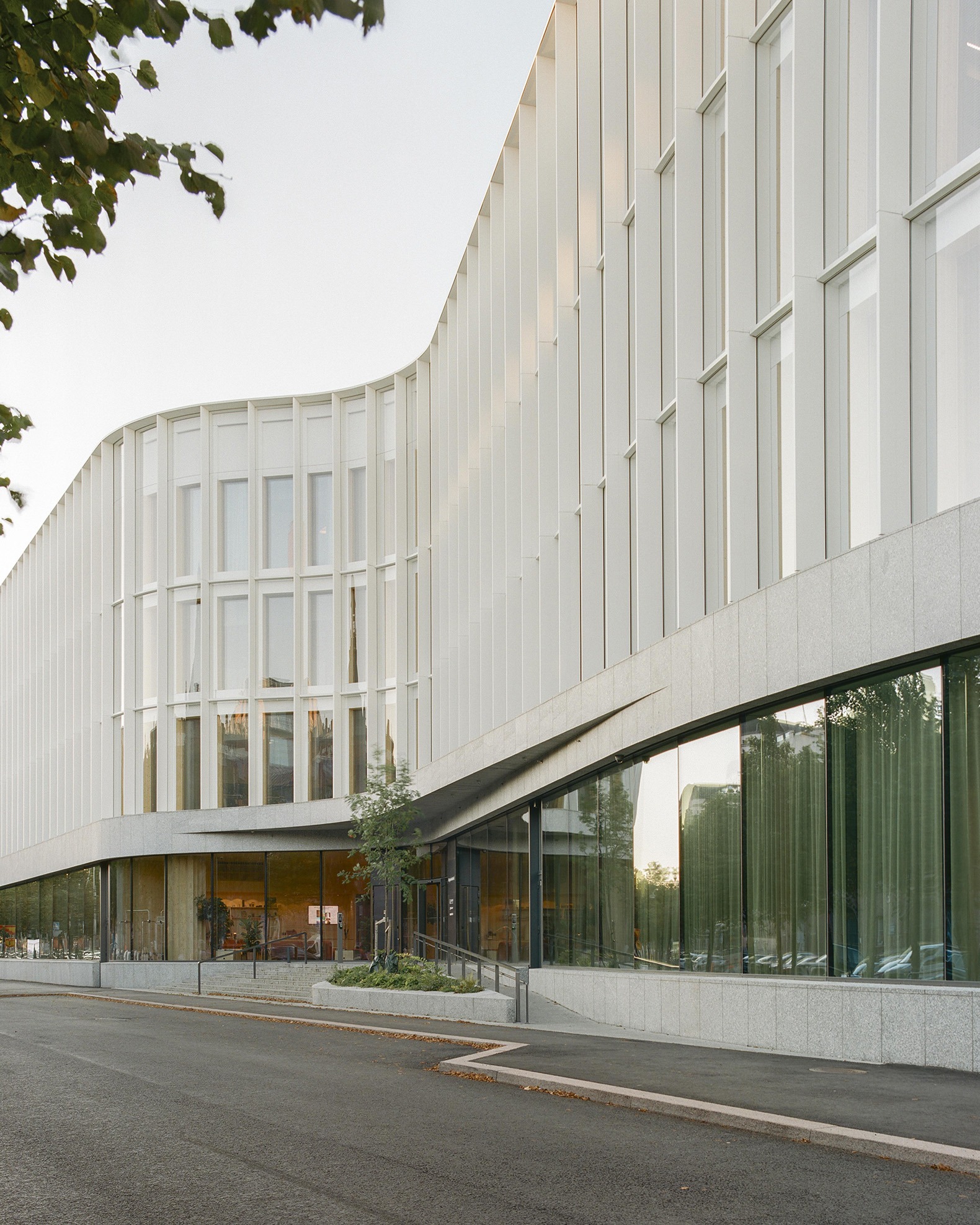 Katajanokan Laituri by Anttinen Oiva Architects. Photograph by Kalle Kouhia.