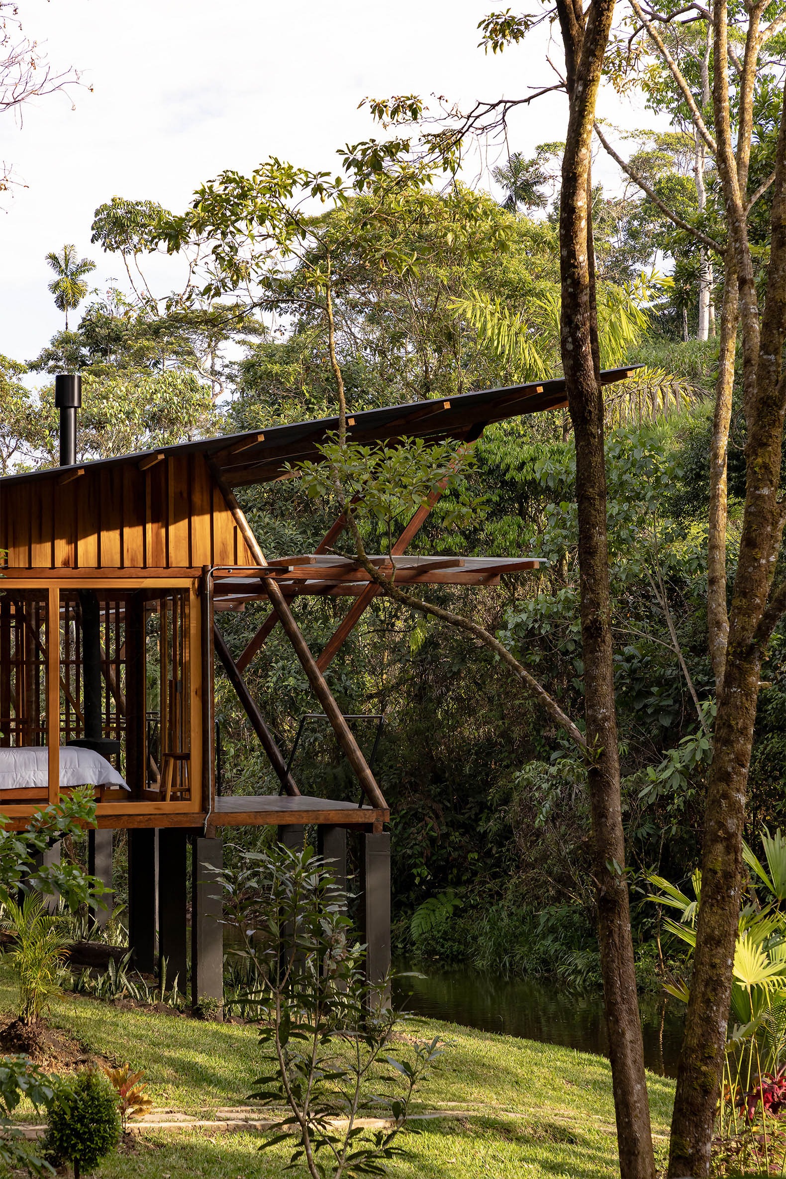 "Hoguera de Madera" by Mestizo Estudio Arquitectura. Photograph by JAG Studio.