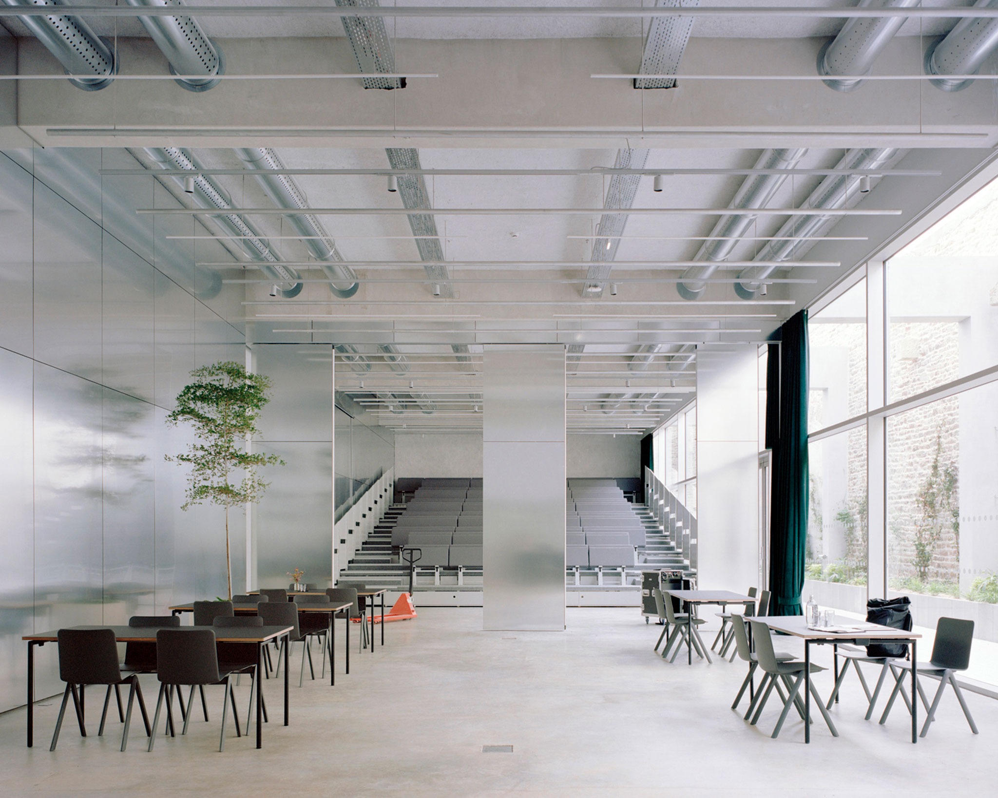 "Third Place Flow" by Office Zola architectes. Photograph by Maxime Delvaux.