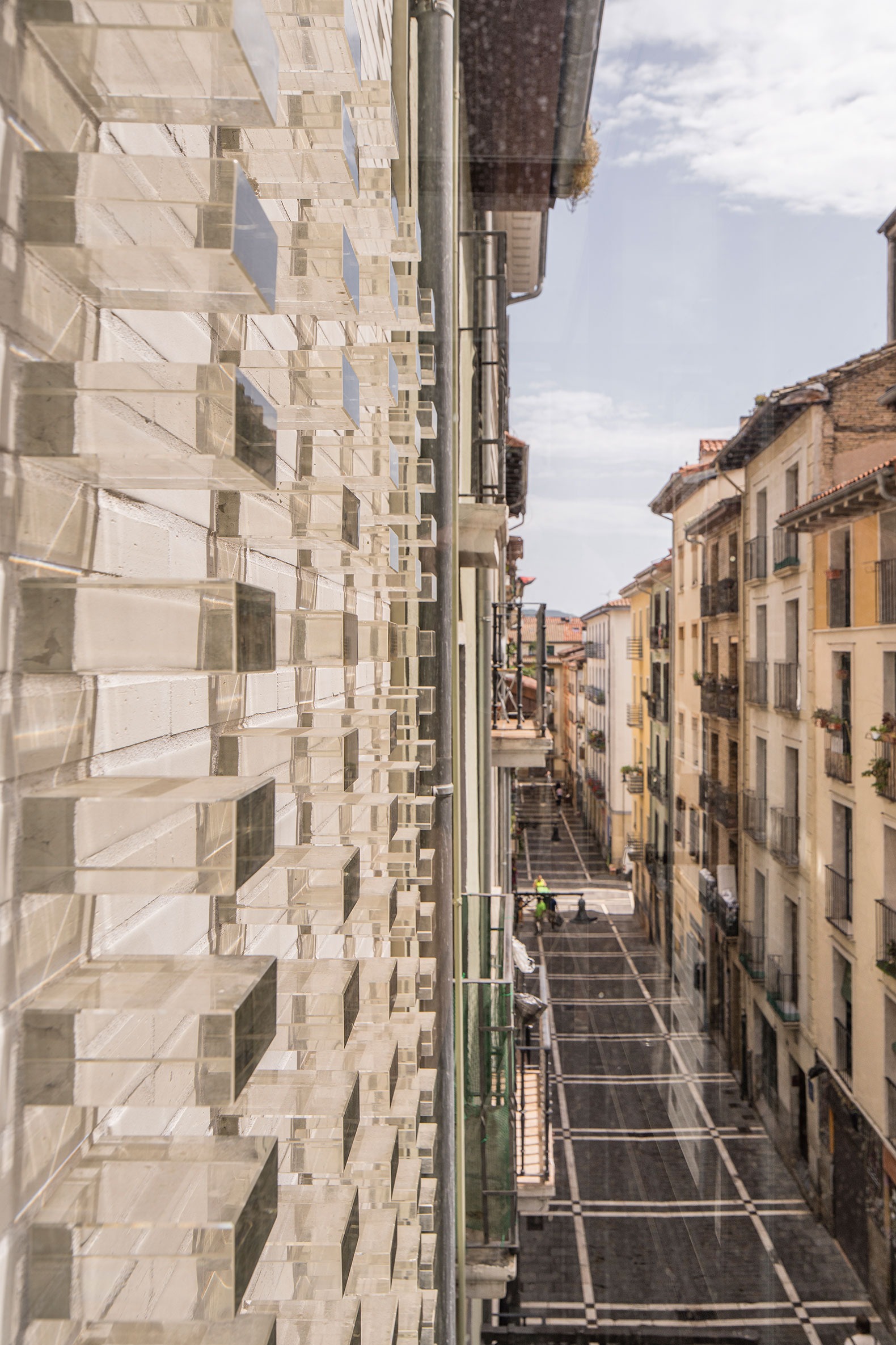 Sustitución de 4 viviendas por Josean Ruiz Esquíroz. Fotografía por Imagen Subliminal.