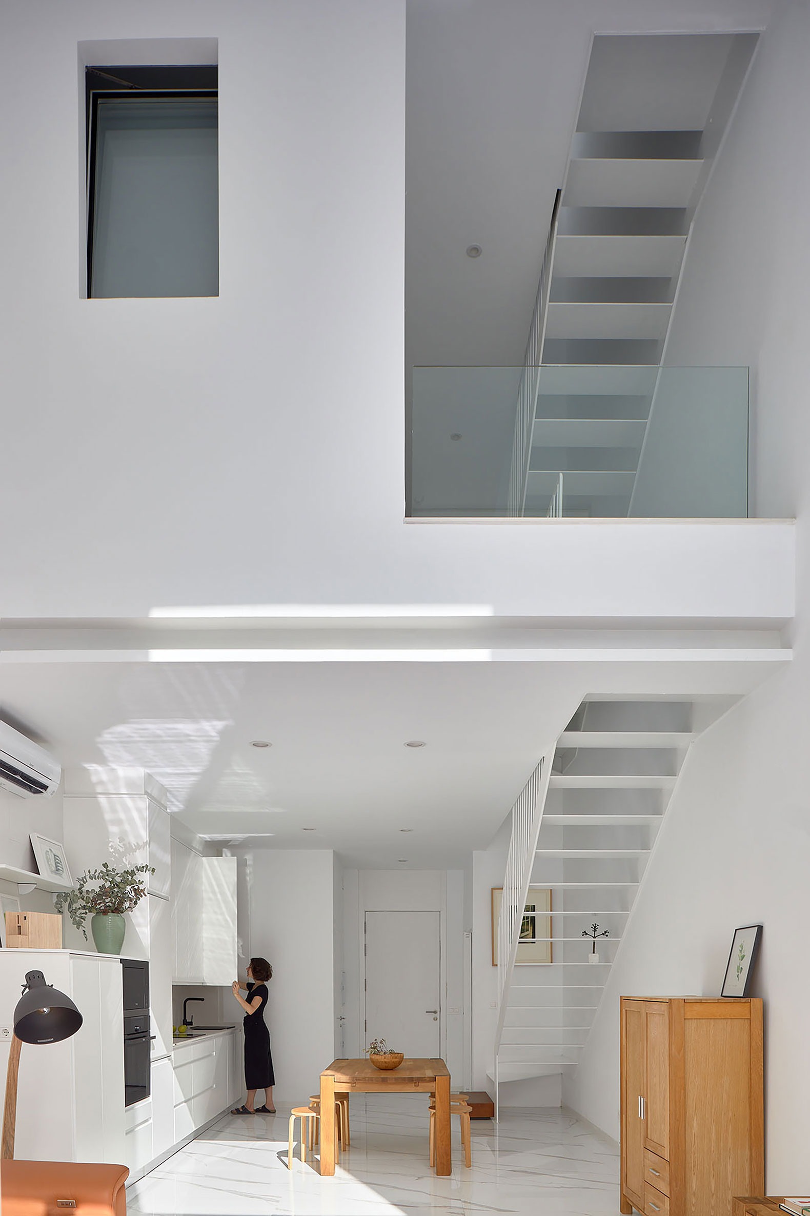 Mariola House by Palera Arquitectos. Photograph by Adam García.