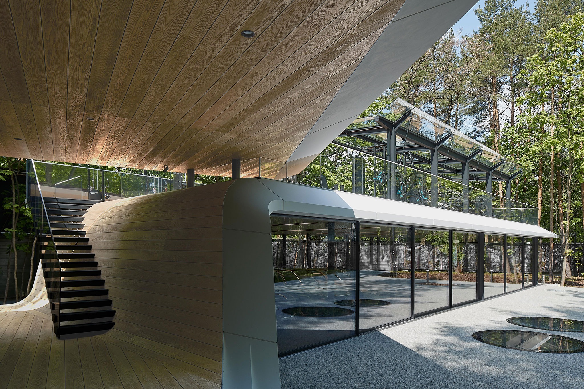 Garaje para colección de automóviles por Atrium. Fotografía cortesía de Atrium.