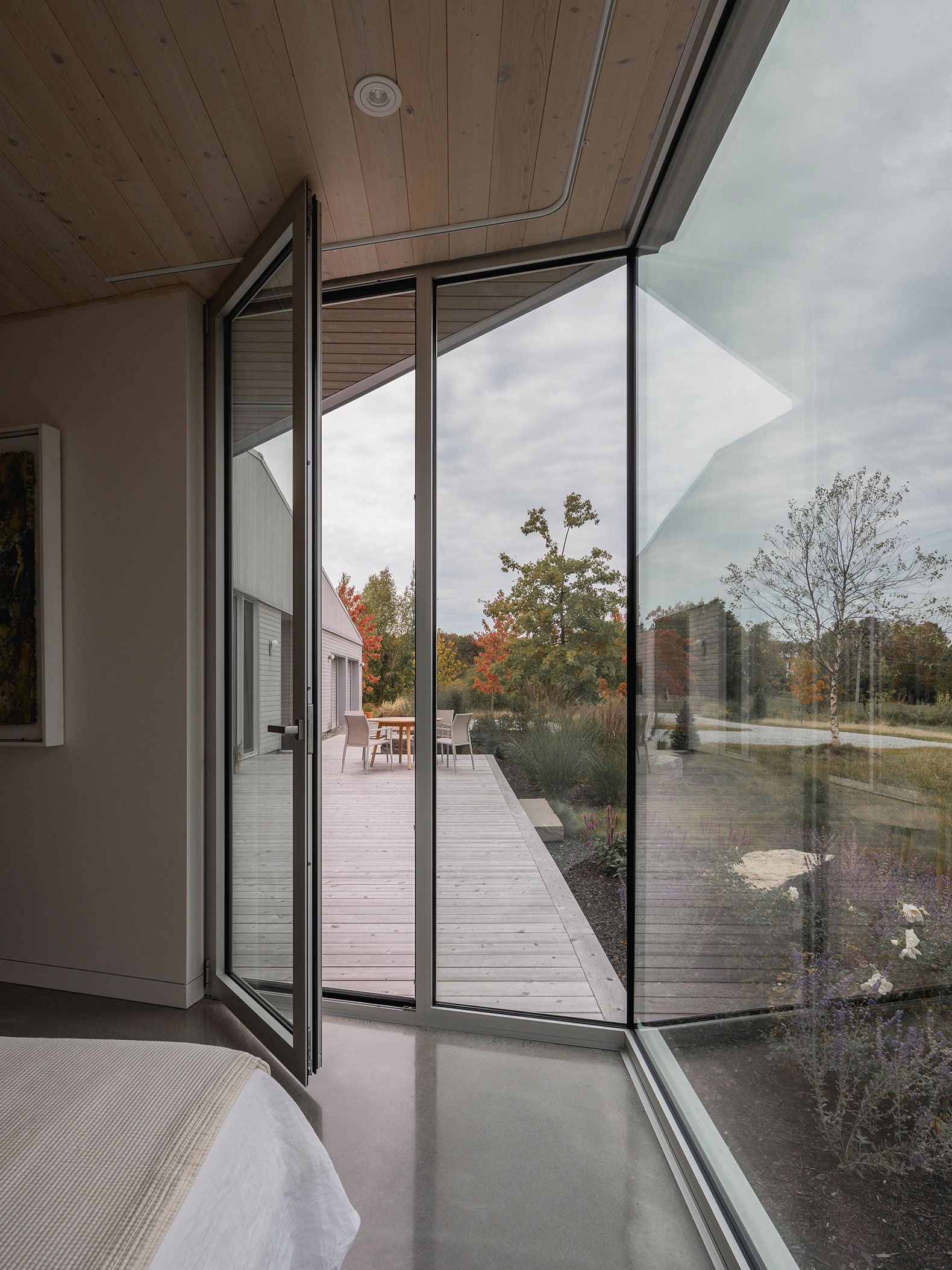 "Le Fenil" by _naturehumaine. Photograph by Raphaël Thibodeau. 